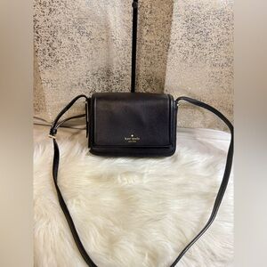 EUC Kate Spade Vikki Bailey Street Crossbody Bag